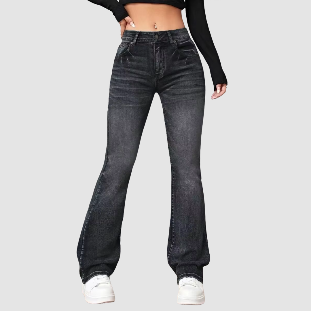 Tyylikkäät bootcut-farkut